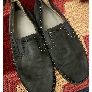Slip on boat shoes